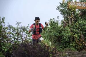 BIB: 
                            <button type="button" onclick="openModal(24738432)" class="btn btn-primary btn-sm float-right btn-popup" data-toggle="modal" data-target=".modal-high-quality">
                        <i class="fas fa-shopping-cart"></i> Add to Cart
                    </button>
                                            <button type="button" onclick="isThisMe(24738432, true)" class="btn btn-success btn-sm float-right btn-popup btn-isme hidden" data-toggle="tooltip" data-placement="bottom" title="นี่คือรูปของคุณใช่ไหม คลิกที่นี่เพื่อเอาเข้าอัลบั้ม">
                        <i class="fas fa-plus"></i> Add to album
                    </button>
                    <button type="button" onclick="isThisMe(24738432, false)" class="btn btn-warning btn-sm float-right btn-popup btn-isnotme hidden">
                        <i class="fas fa-ban"></i> Remove from album
                    </button>